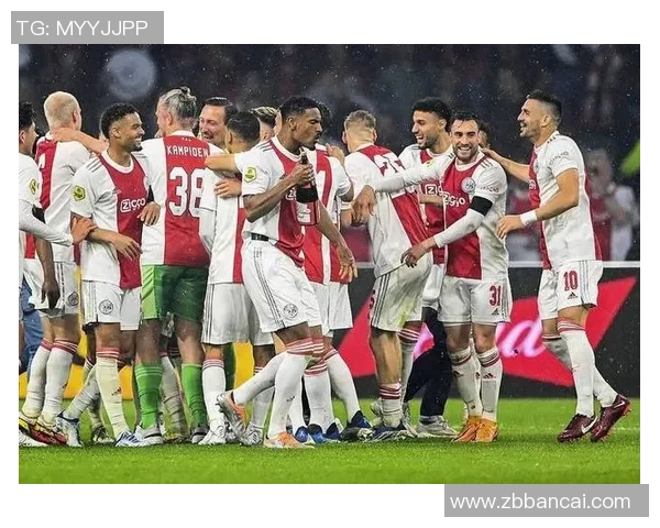 鹿特丹斯巴达主场迎战格拉夫夏普争夺联赛关键三分的激烈对决